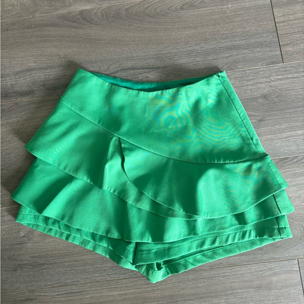 green skort